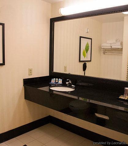 Fairfield Inn & Suites Bedford Szoba fotó